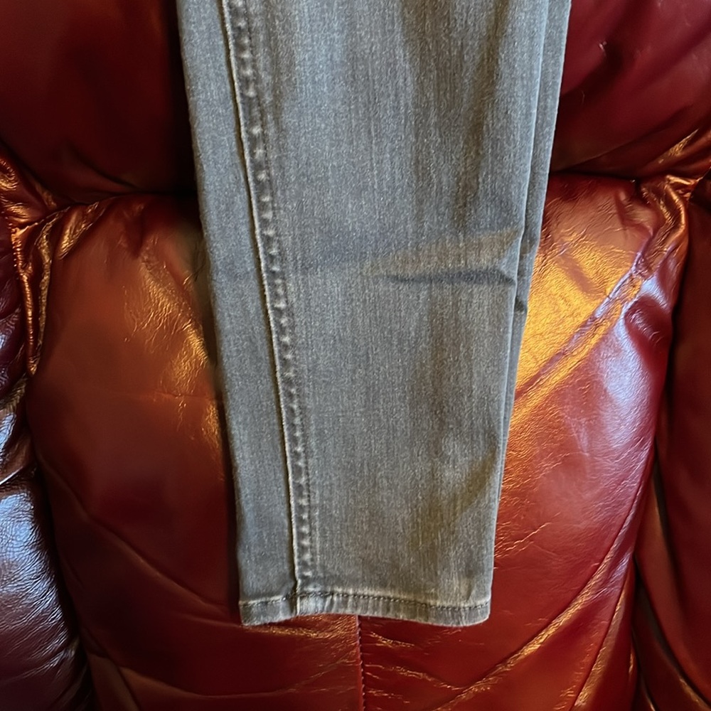 7 For All Mankind Dark Grey Skinny Jeans - Picture 4 of 5